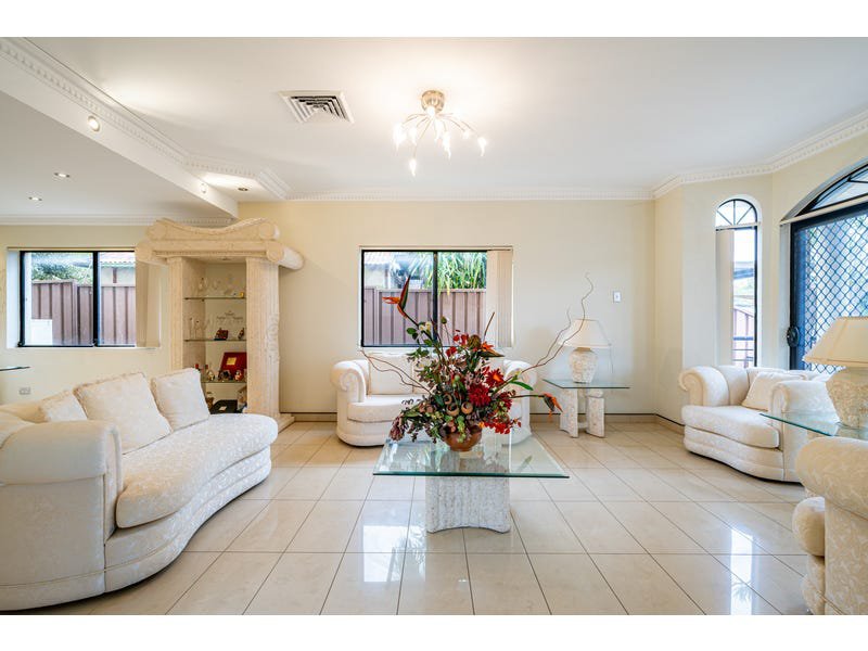 Photo - 10 Hodge Street, Hurstville NSW 2220 - Image 2