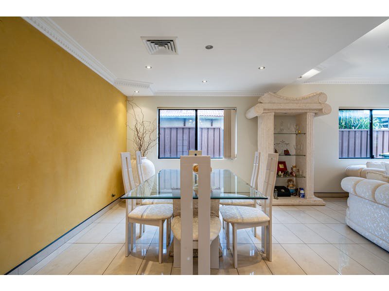 Photo - 10 Hodge Street, Hurstville NSW 2220 - Image 3