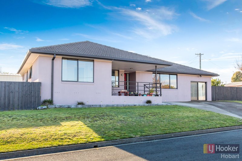 Photo - 10 Hoffman Street, Midway Point TAS 7171 - Image 2