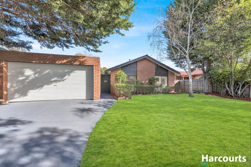 10 Holbeach Street, Burwood East VIC 3151