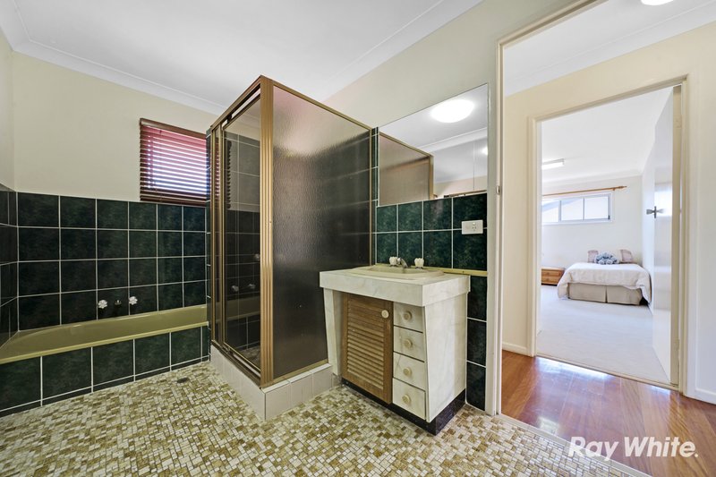 Photo - 10 Holyoake Drive, Daisy Hill QLD 4127 - Image 15