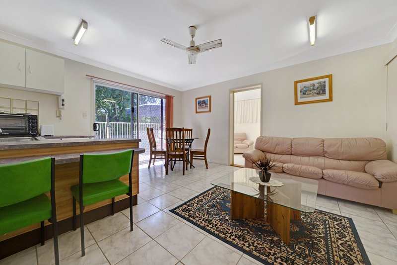 Photo - 10 Holyoake Drive, Daisy Hill QLD 4127 - Image 23