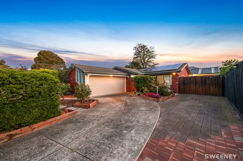 10 Honeysuckle Court, Altona Meadows VIC 3028