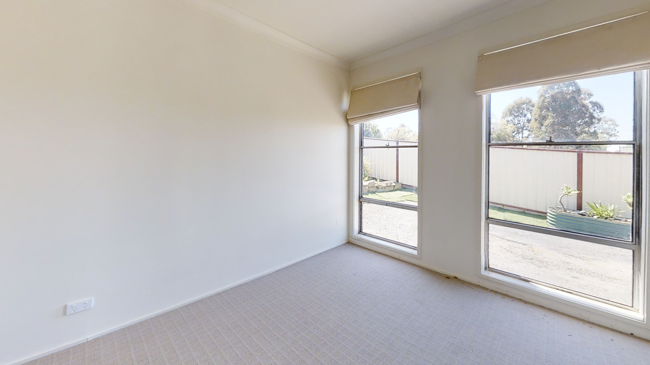 7-bedroom house at 10 HONEYSUCKLE STREET, Eaglehawk VIC 3556, Greater Bendigo, Victoria