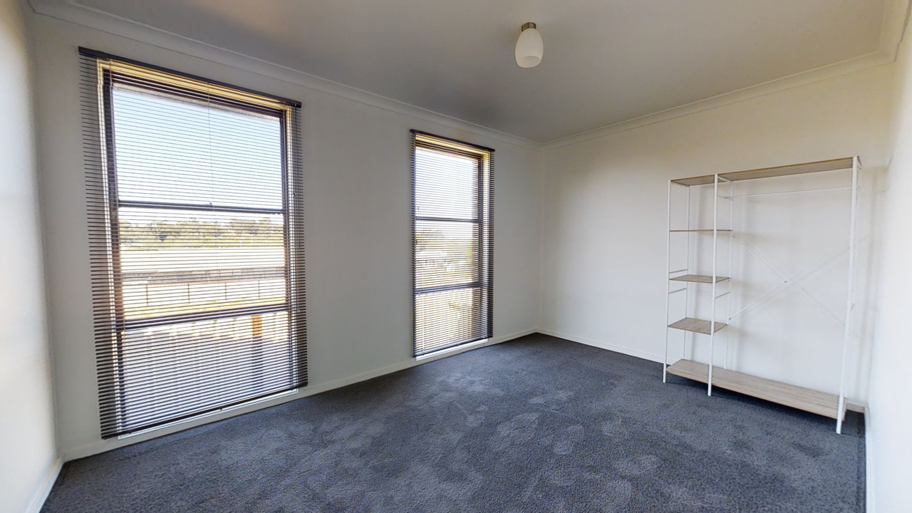 7-bedroom house at 10 HONEYSUCKLE STREET, Eaglehawk VIC 3556, Greater Bendigo, Victoria