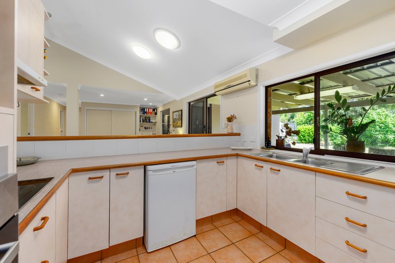 Photo - 10 Hood Court, Mermaid Waters QLD 4218 - Image 5