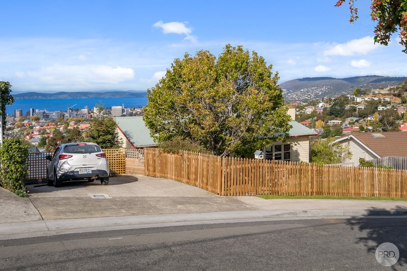 Photo - 10 Hooper Crescent, Mount Stuart TAS 7000 - Image 16