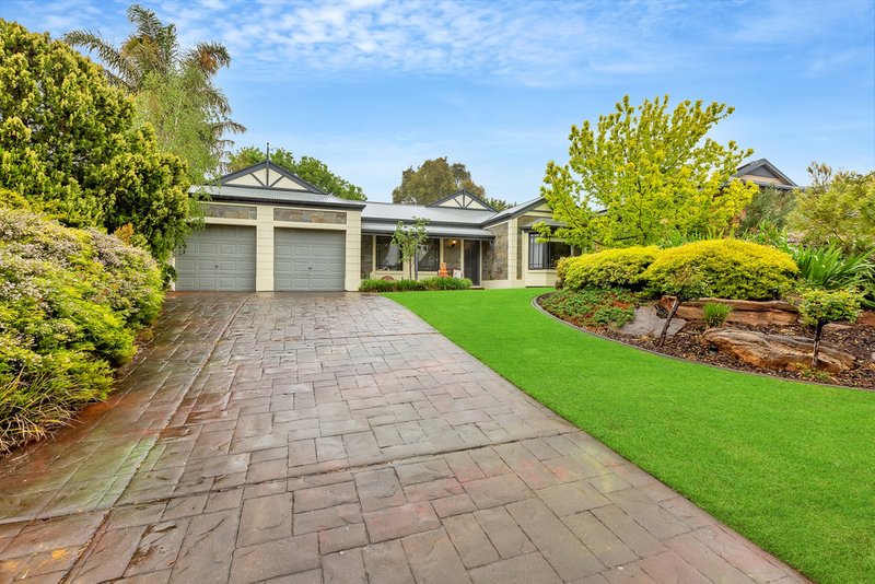 10 Houndsgate Court, Onkaparinga Hills SA 5163