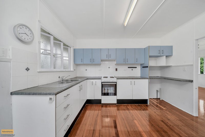 Photo - 10 Howe Street, Webb QLD 4860 - Image 4