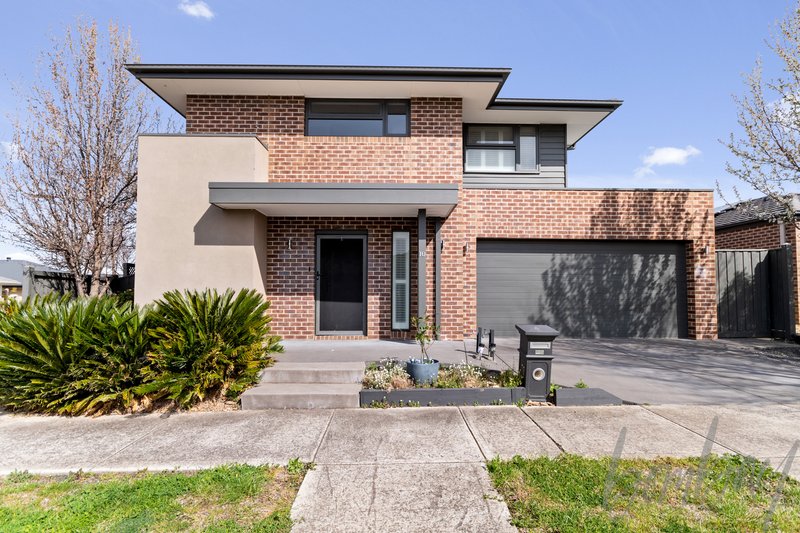 10 Hues Street, Mickleham VIC 3064