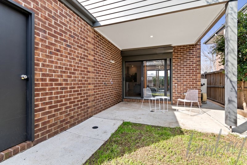 Photo - 10 Hues Street, Mickleham VIC 3064 - Image 17