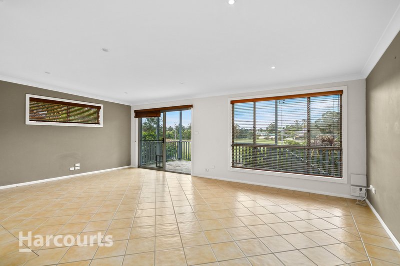 Photo - 10 Hughes Crescent, Kiama Downs NSW 2533 - Image 3