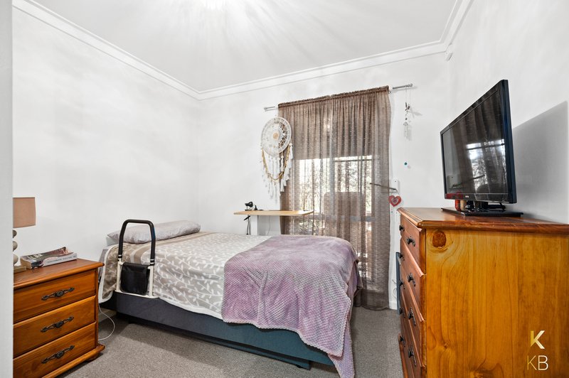 Photo - 10 Hume Ct , Parmelia WA 6167 - Image 10