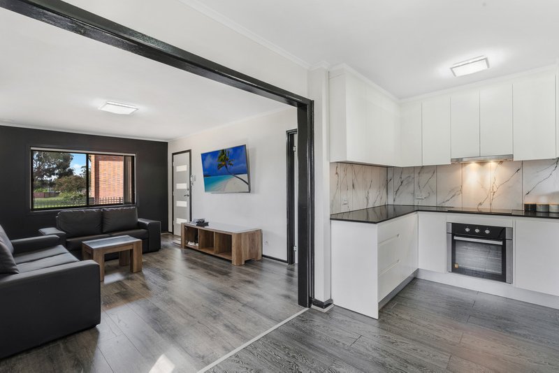 Photo - 10 Huntley Place, Cartwright NSW 2168 - Image 6