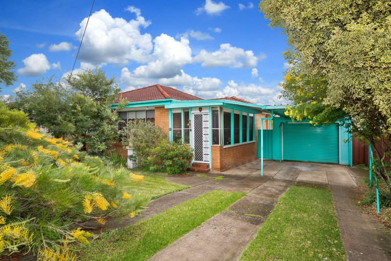 10 Hurlstone Avenue, Glenfield NSW 2167