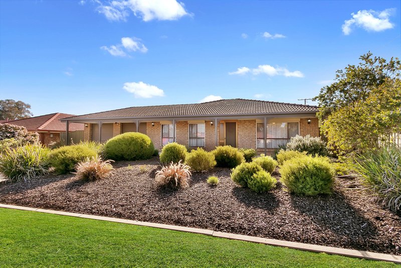 Photo - 10 Hutchins Street, Gawler East SA 5118 - Image 2