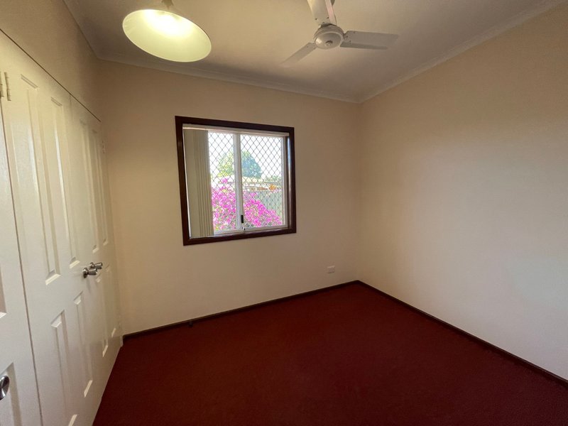 Photo - 10 Hutton Court, Nickol WA 6714 - Image 7