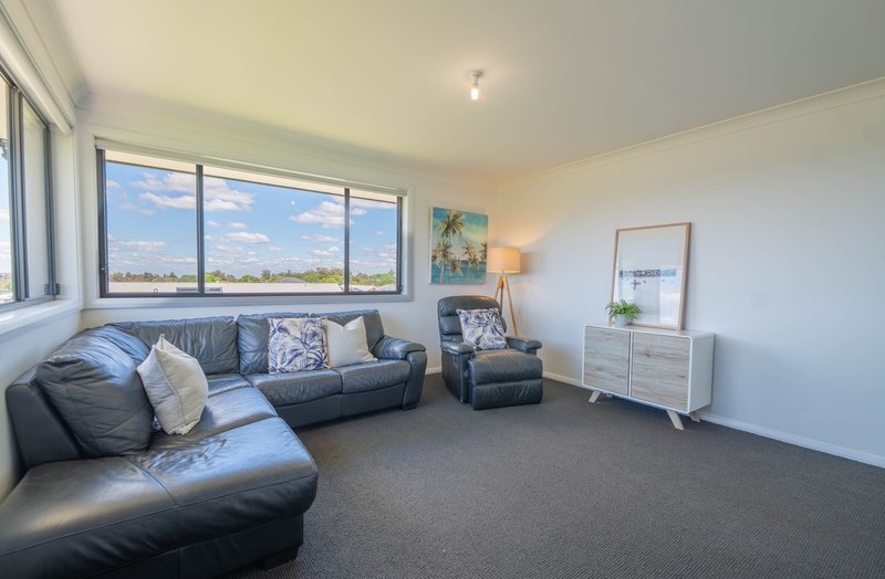 Photo - 10 Hydrangea Avenue, Parkes NSW 2870 - Image 14