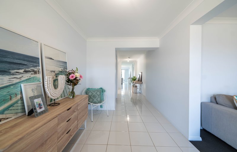 Photo - 10 Hydrangea Avenue, Parkes NSW 2870 - Image 18