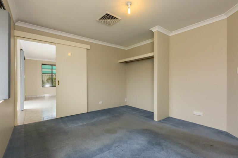 Photo - 10 Hynes Court, Huntingdale WA 6110 - Image 13