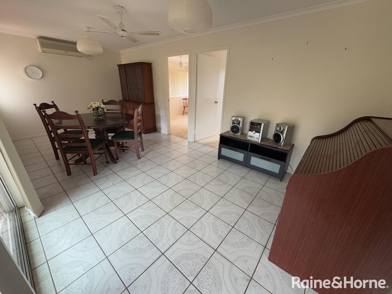 Photo - 10 Ian Street, Kingaroy QLD 4610 - Image 8