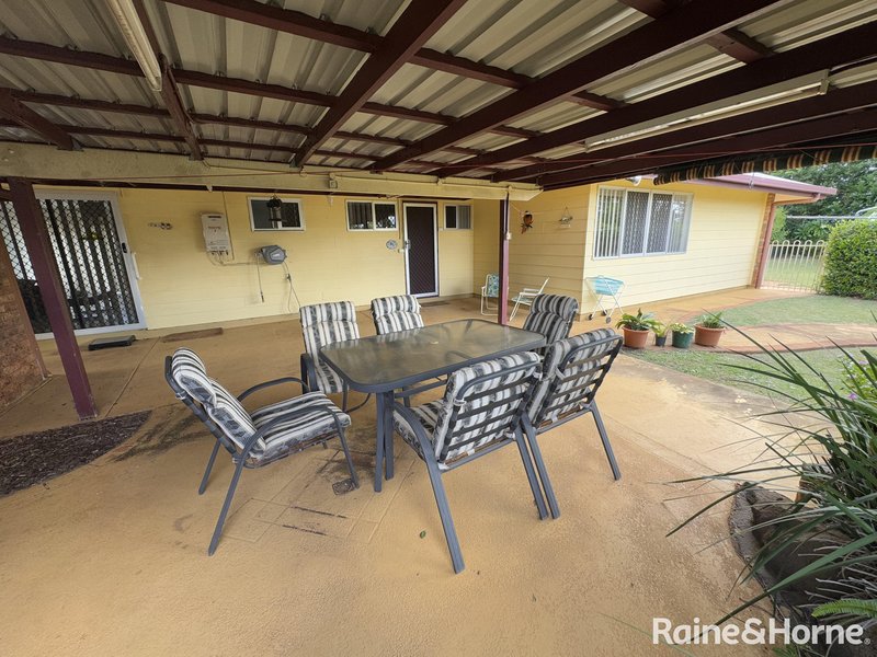 Photo - 10 Ian Street, Kingaroy QLD 4610 - Image 10