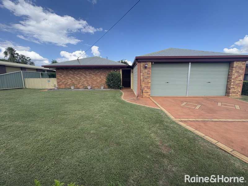 Photo - 10 Ian Street, Kingaroy QLD 4610 - Image 16