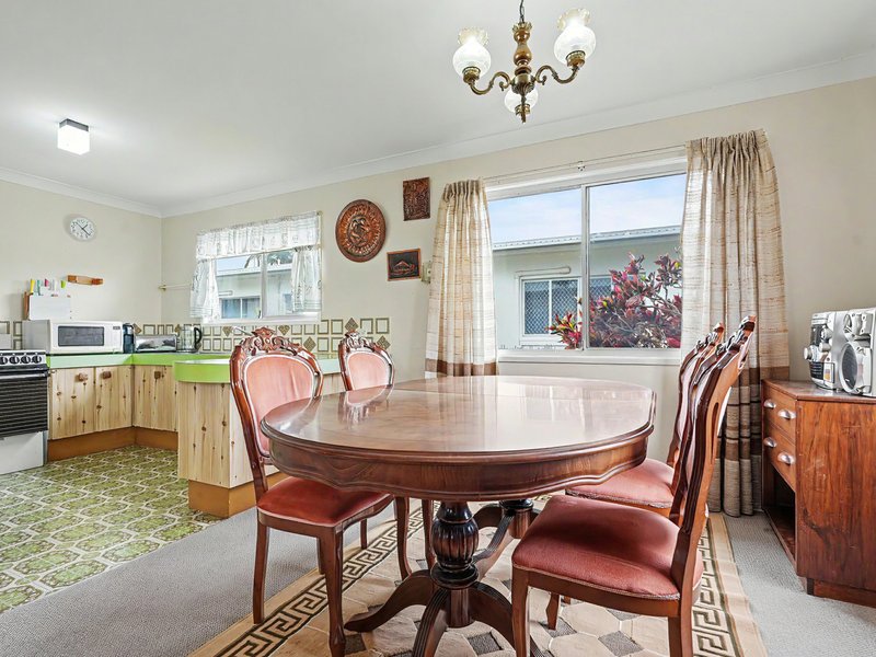 Photo - 10 Illawarra Avenue, Bellara QLD 4507 - Image 5