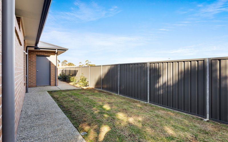 Photo - 10 Imperial Circuit, Victor Harbor SA 5211 - Image 16