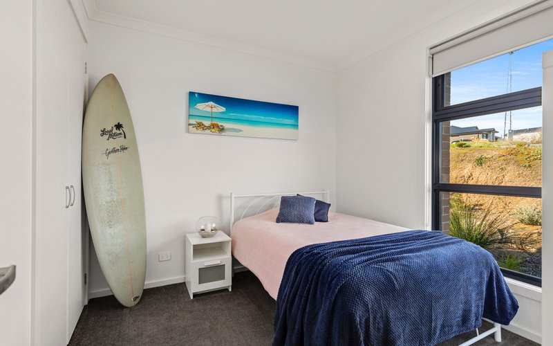 Photo - 10 Imperial Circuit, Victor Harbor SA 5211 - Image 20