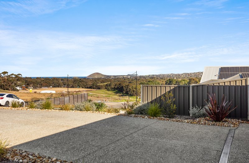 Photo - 10 Imperial Circuit, Victor Harbor SA 5211 - Image 24