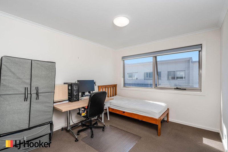 Photo - 10 Ingold Street, Coombs ACT 2611 - Image 5
