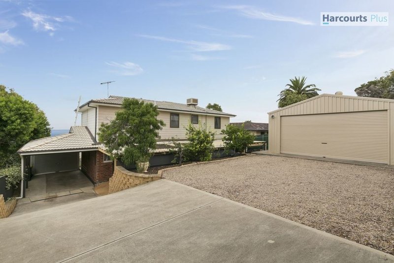 Photo - 10 Ingomar Court, Hallett Cove SA 5158 - Image 19