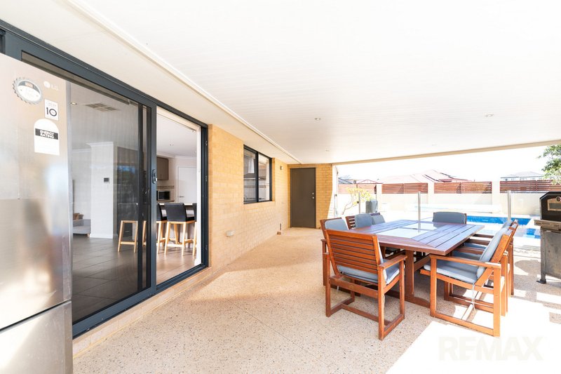 Photo - 10 Investigator Parade, Jindalee WA 6036 - Image 23