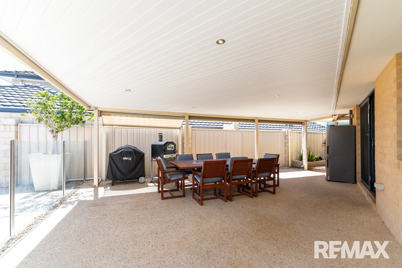 Photo - 10 Investigator Parade, Jindalee WA 6036 - Image 24