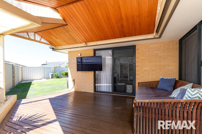 Photo - 10 Investigator Parade, Jindalee WA 6036 - Image 28