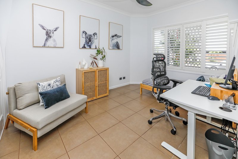 Photo - 10 Iridescent Drive, Trinity Park QLD 4879 - Image 17