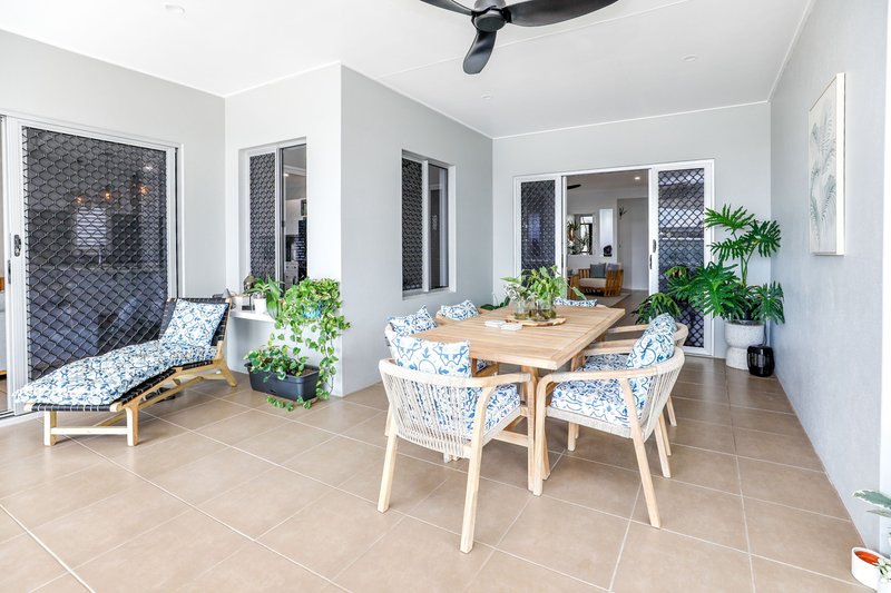 Photo - 10 Iridescent Drive, Trinity Park QLD 4879 - Image 19