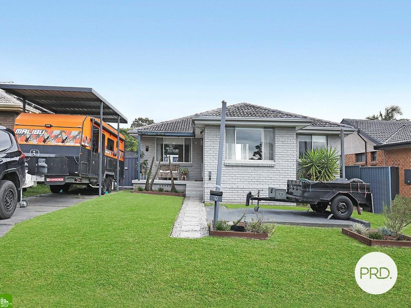 Photo - 10 Iron Bark Avenue, Albion Park Rail NSW 2527 - Image 1