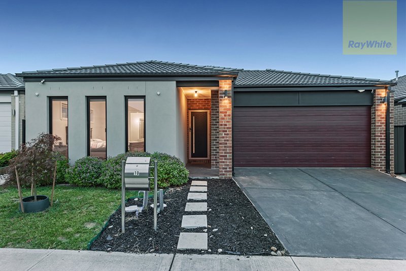 10 Iron Bridge Road, Craigieburn VIC 3064