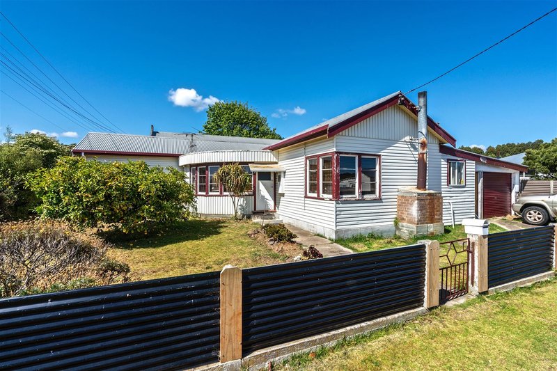 Photo - 10 Ironcliffe Road, Penguin TAS 7316 - Image 2