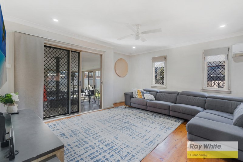 Photo - 10 Isa Place, Cartwright NSW 2168 - Image 5