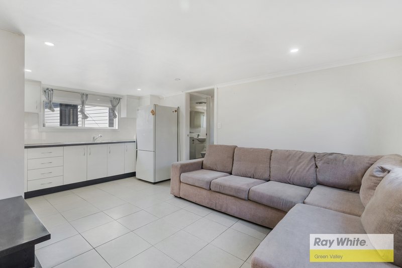 Photo - 10 Isa Place, Cartwright NSW 2168 - Image 13