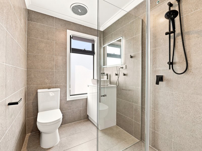 Photo - 10 Isaacs Street, Laverton VIC 3028 - Image 13