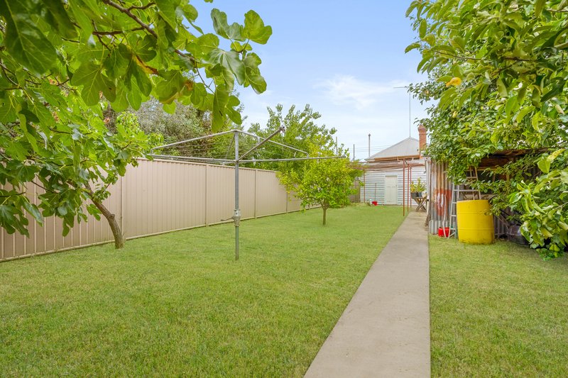 Photo - 10 Isabella Street, Geelong West VIC 3218 - Image 8