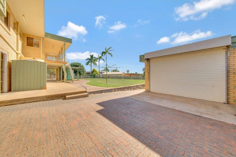 Photo - 10 J Hickey Ave , Clinton QLD 4680 - Image 2