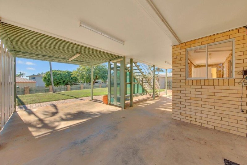 Photo - 10 J Hickey Ave , Clinton QLD 4680 - Image 13