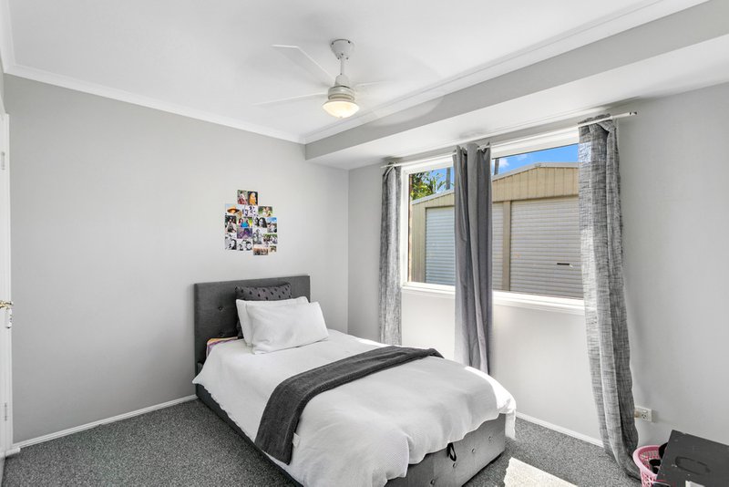 Photo - 10 Jacqueline Court, Deception Bay QLD 4508 - Image 4