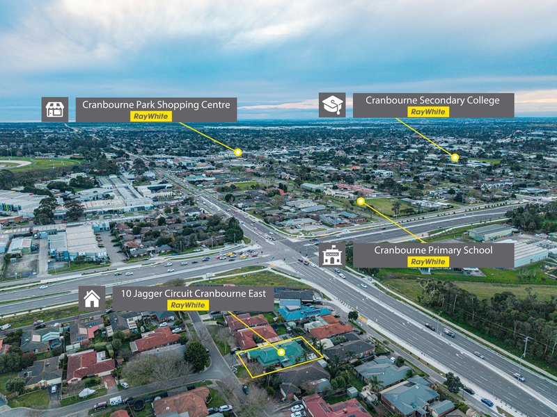 Photo - 10 Jagger Circuit, Cranbourne East VIC 3977 - Image 32