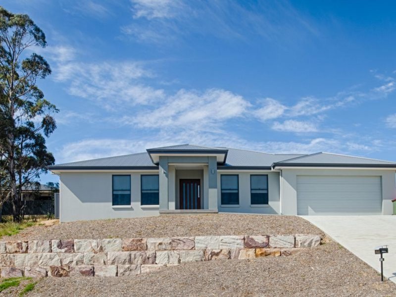10 James O'Donnell Drive, Lithgow NSW 2790